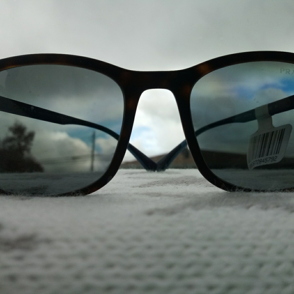 Sunglasses - Picture 3 of 6